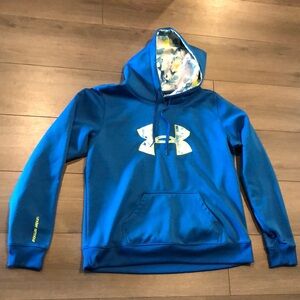 Womens bright blue under Armour sweatshirt like new